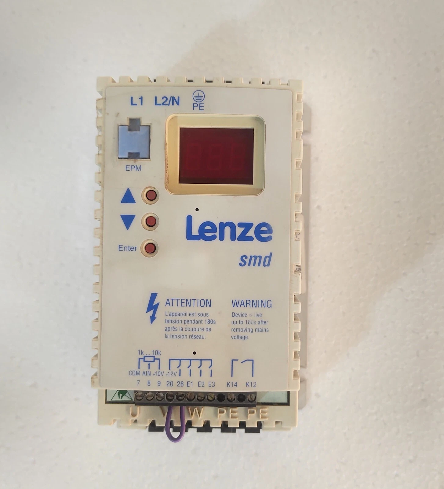 admin/uploads/uploads/Lenze ESMD751X2SFA Inverter Drive_5.webp